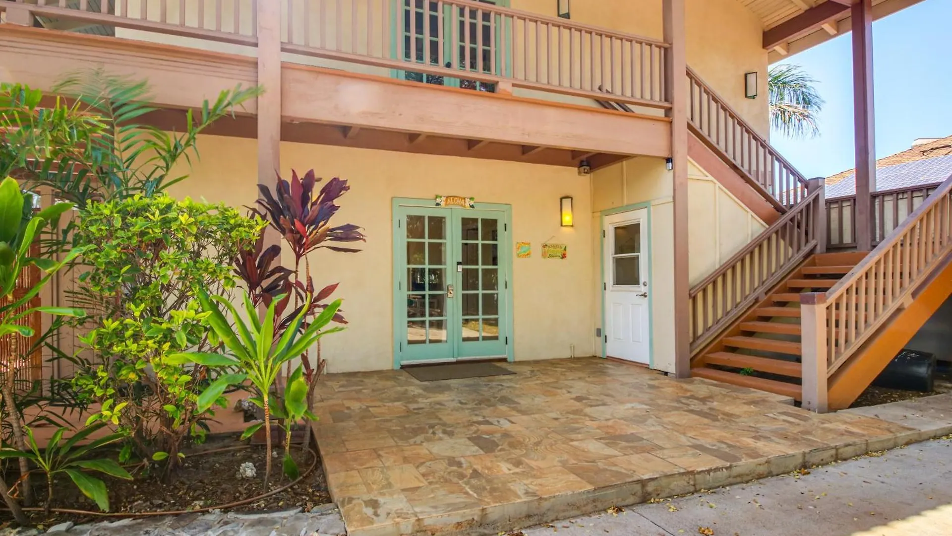Walk To Baby Beach Home With Private Pool! Lahaina